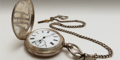 4 Factors That Influence Value of Antique Watches