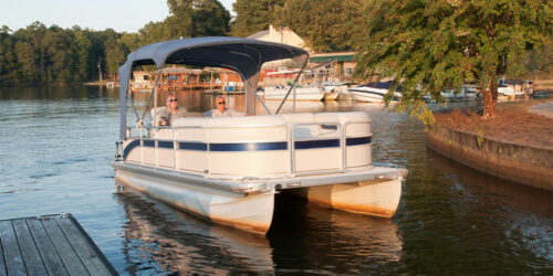 6 Best Accessories for Pontoon Boats