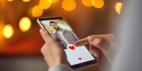 Top 4 dating apps in India this year