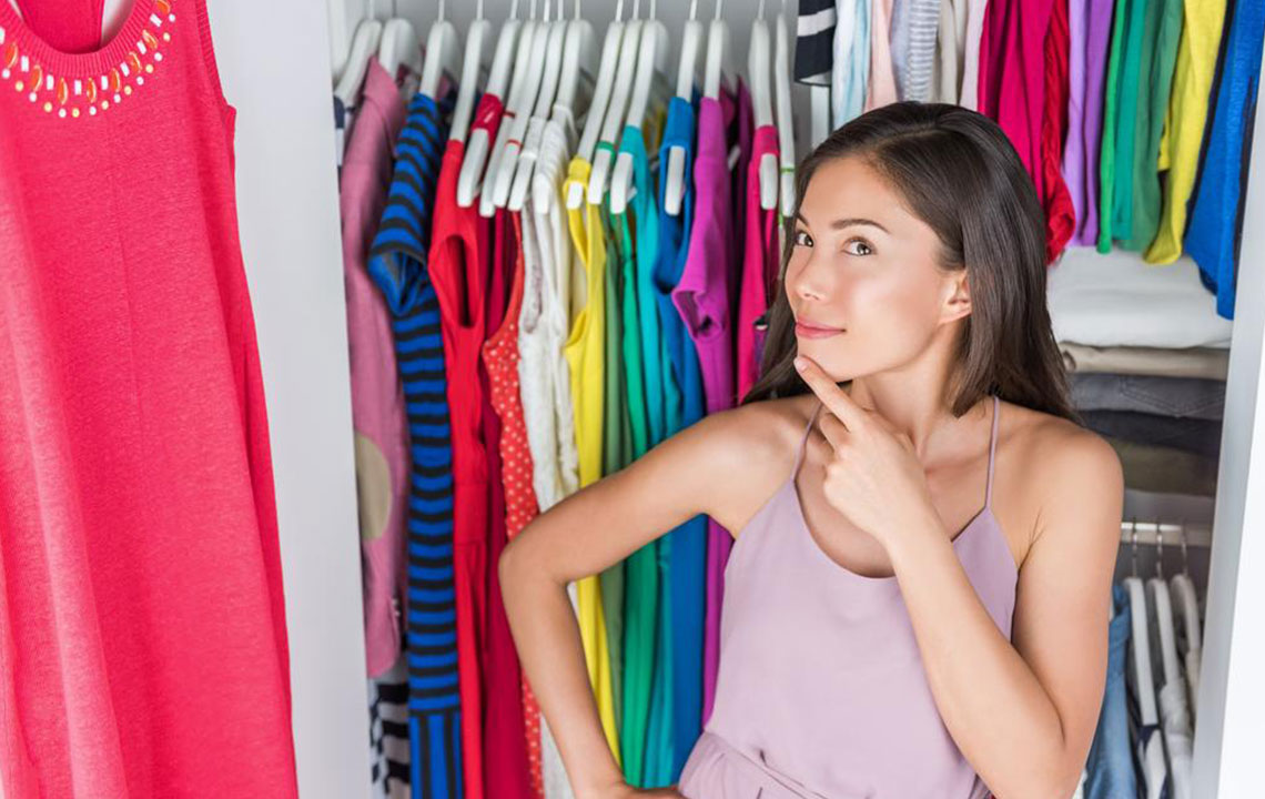 3 ideas to style your clothing racks