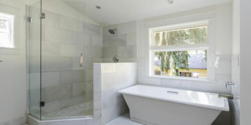 3 tips to consider before installing a walk-in tub shower