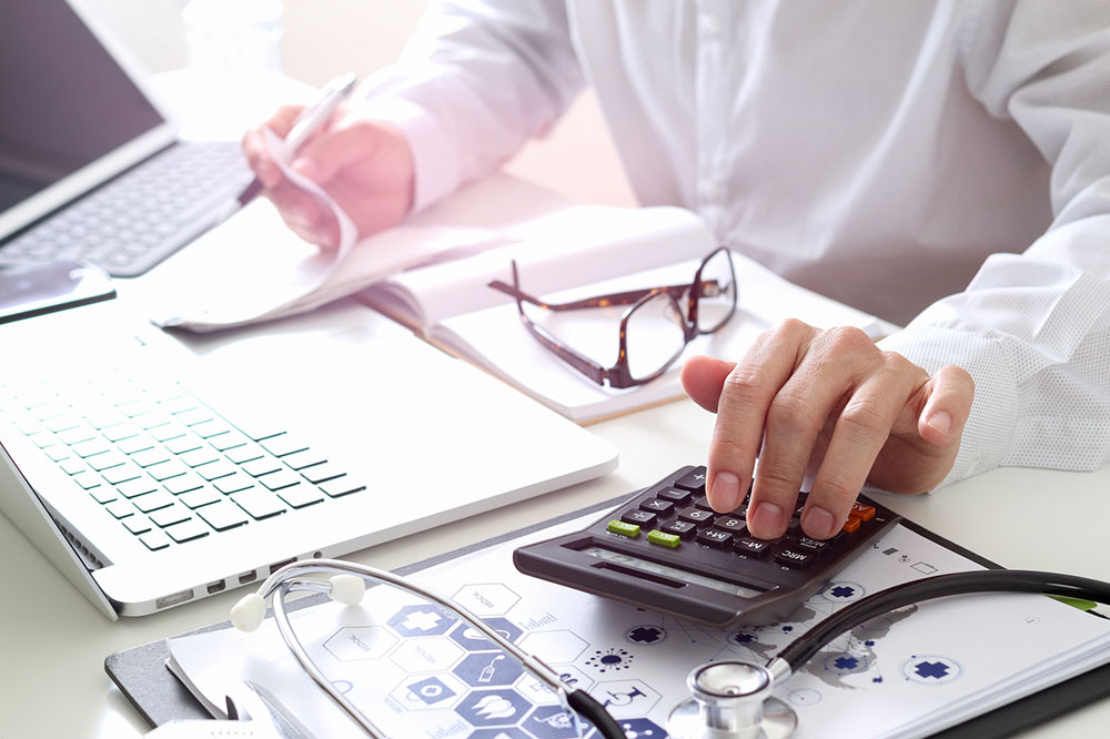 4 main benefits of online medical billing and coding courses