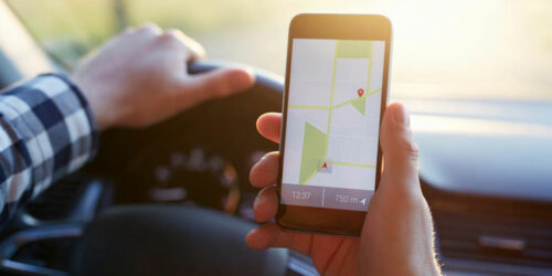 4 popular apps for tracking interstate traffic conditions