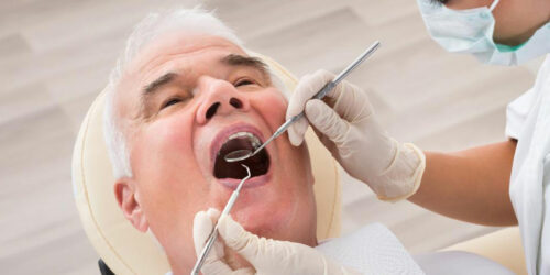 4 reasons why you should go to dental clinics