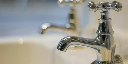 4 tips before purchasing bathroom faucets