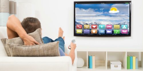 5 most important aspects to check before buying a Smart TV online