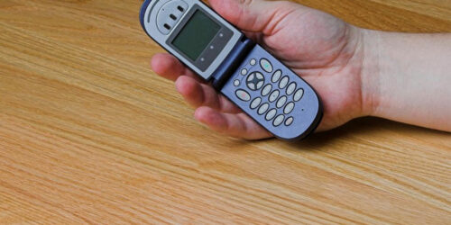 5 best flip phones