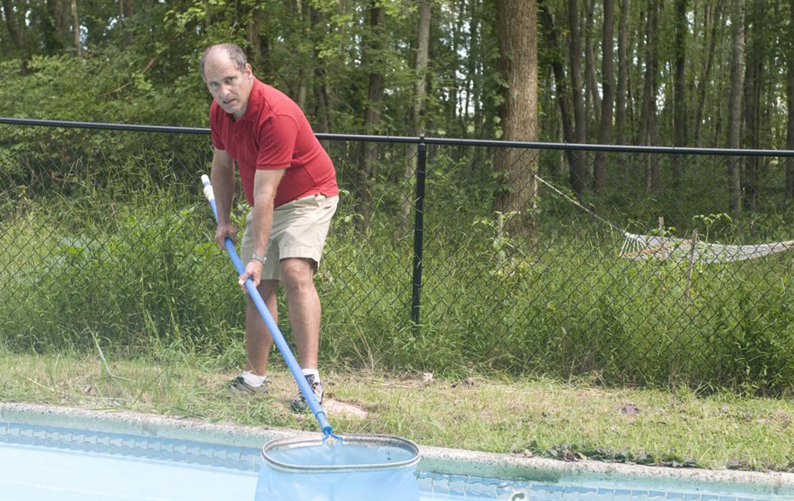 5 reasons why you should hire an expert swimming pool contractor