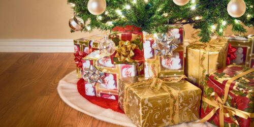 Christmas gift basket ideas for your loved ones