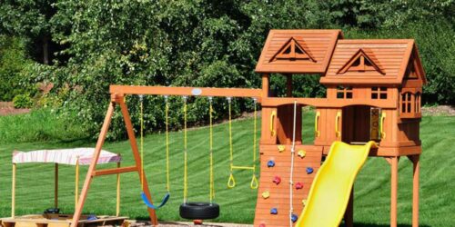 A Guide to Outdoor Playsets