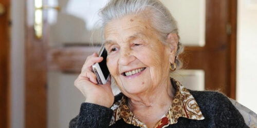 Advantages of senior cell phones