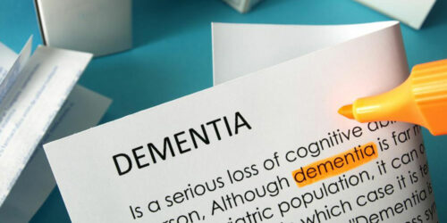 Be aware of these 7 early signs of dementia