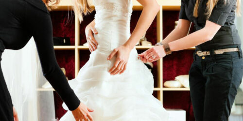 Best places to buy wedding clothing at a discounted price