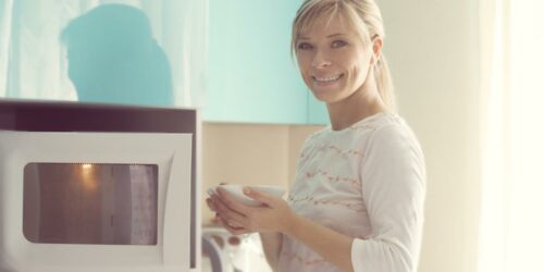 Guide to Purchasing a Microwave Oven