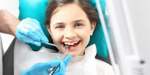 Dental clinics can teach your kids about oral hygiene