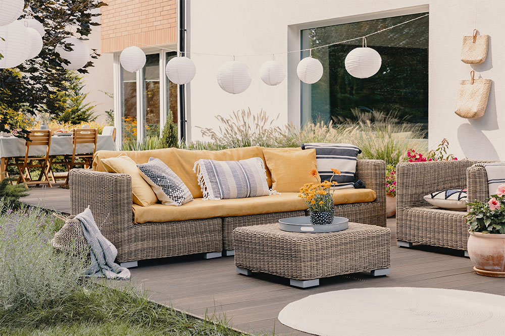 Difference between yard and patio and ideas to decorate them