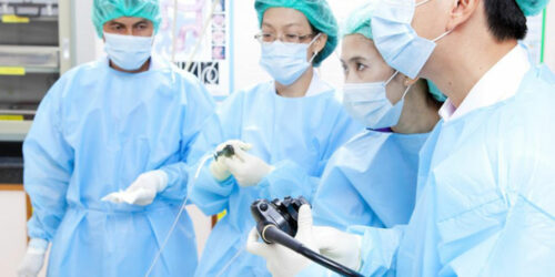 Endoscopy procedure for treating kidney stones