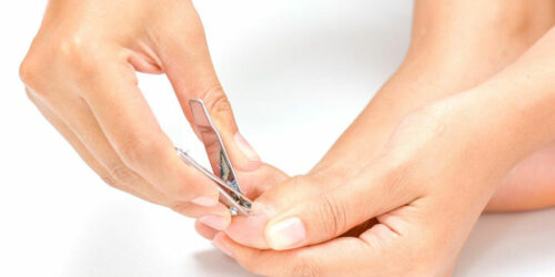 Easy ways to do a pedicure and manicure at home