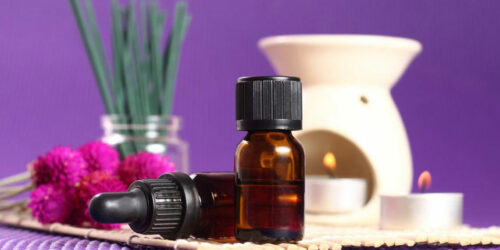 Essential oils used for treating symptoms of fibromyalgia arthritis