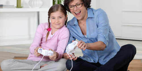 Factors affecting the purchase of game console units