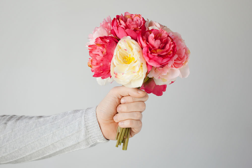 Factors to consider when giving flowers