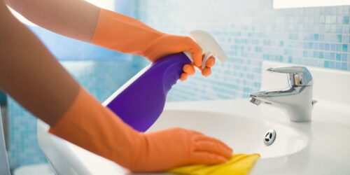 Five best bathroom cleaners that you can use