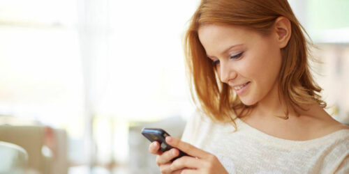 How smartphones play a role in mobile commerce