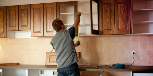 How to pick the right materials for your kitchen cabinets