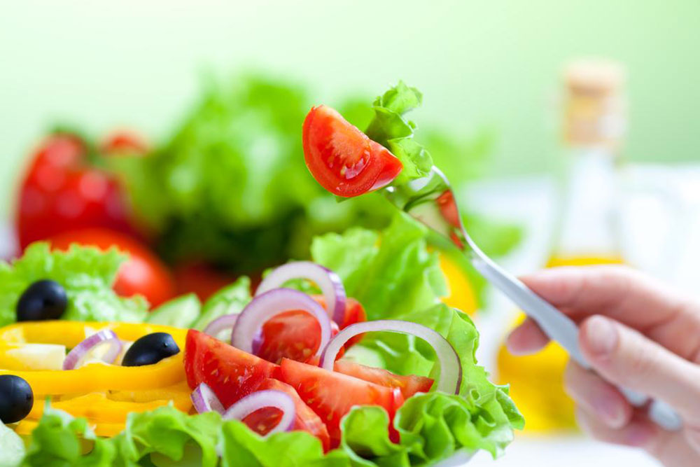 How to prevent heart diseases by following a heart healthy diet?