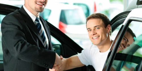 How to set up a used car dealership