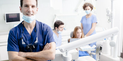 Here Is How You Can Find The Right Dentist