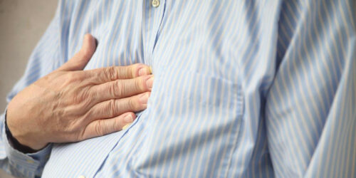 Here are a few common causes and symptoms of heartburn