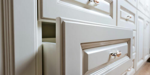 Here&#8217;s why you can choose metal storage cabinets over wooden ones