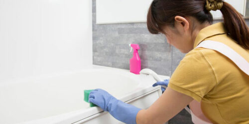 Smart ways to keep your bathroom clean