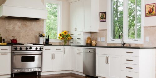 Secrets of a minimalist kitchen