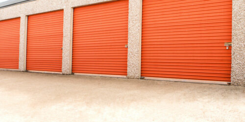 Reasons to opt for self-storage units on rent