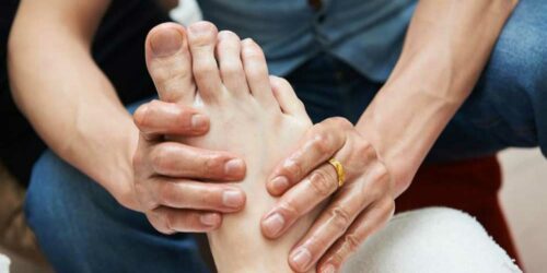 Rheumatoid Arthritis and Gout Foot Pain &#8211; Best Treatment Options