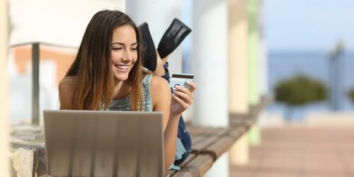 What to Look for When Getting a Student Credit Card