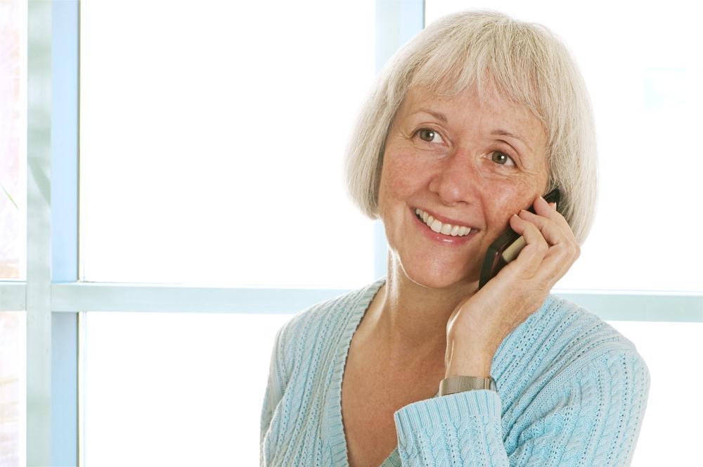 Where to get free cell phones for seniors