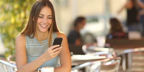 Top 5 Handsets That You Can Opt For