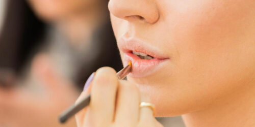 The 4 best lip gloss for the most glamorous look