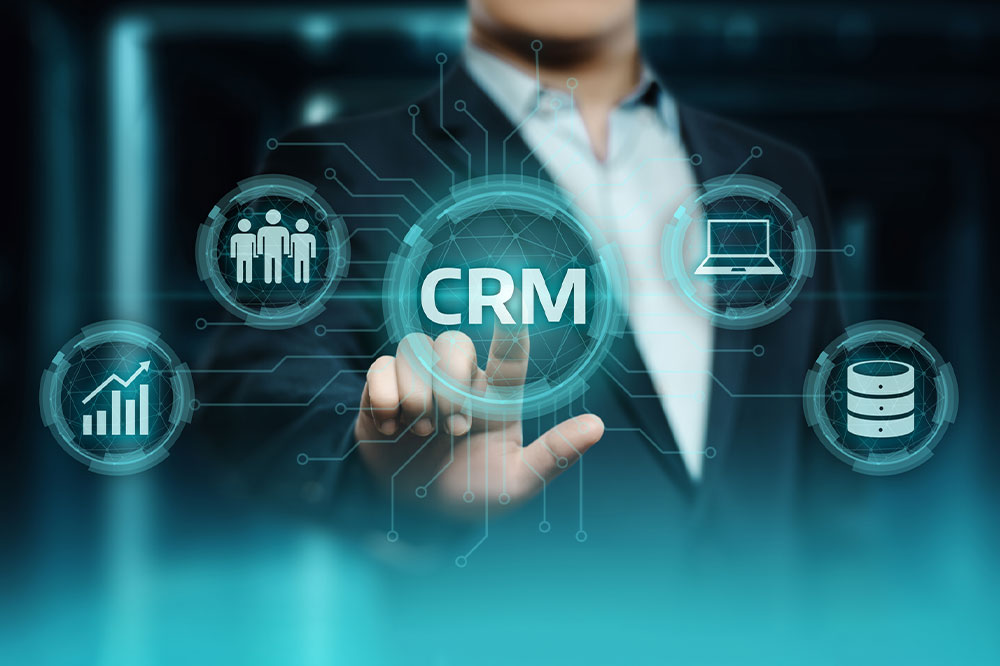 The advantages and disadvantages of CRM software