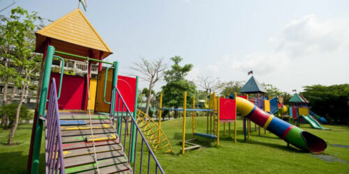 Three-step maintenance of outdoor playsets