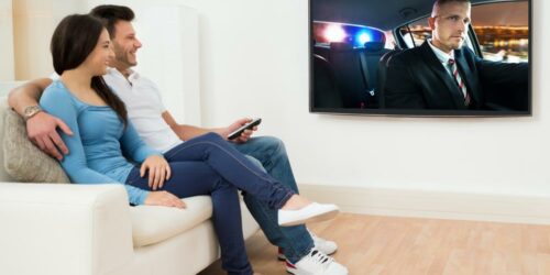 Tips for choosing the right HDTV for your living room