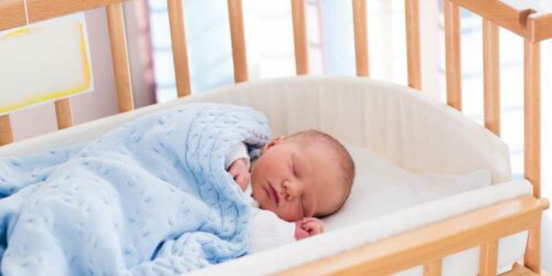 Tips to Buy Cribs for Infants