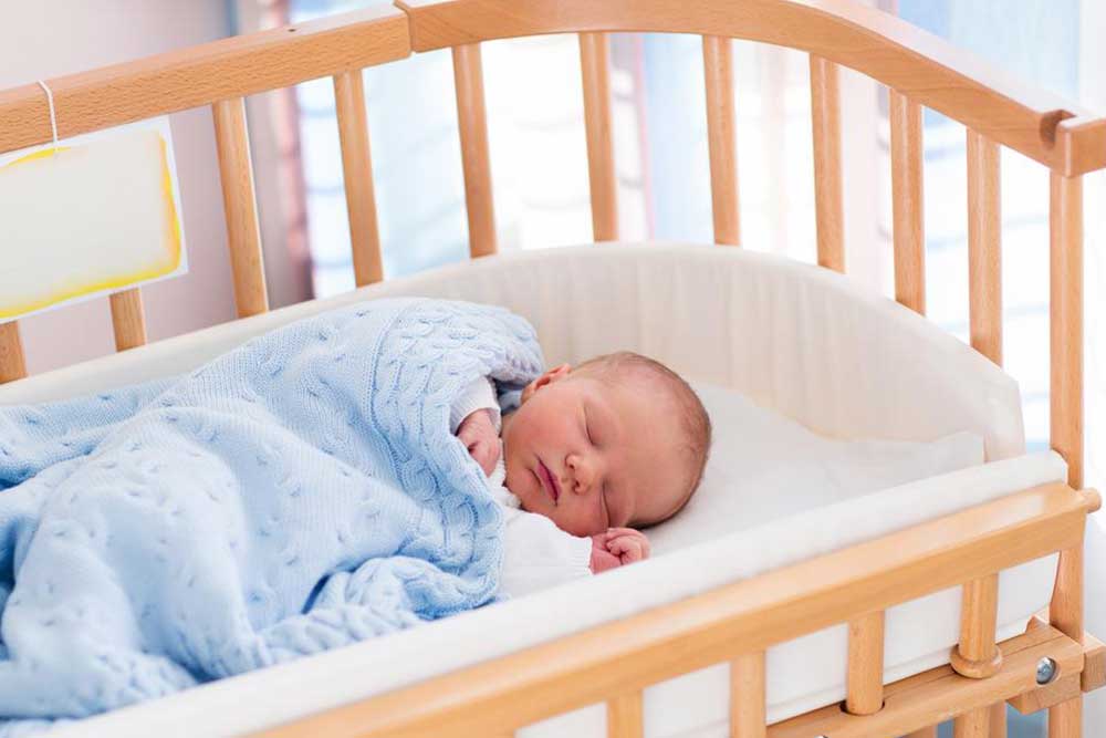 Tips to Buy Cribs for Infants