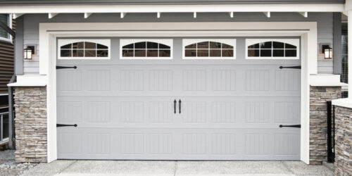 Tips to Select the Right Garage Doors