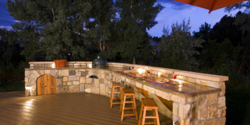 Tips to help you design the outdoor kitchen of your dreams