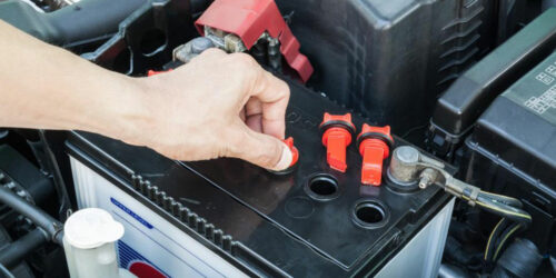 Tips to maintain your car batteries