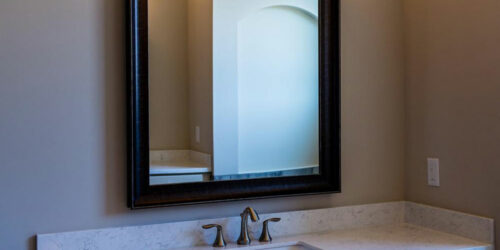 Useful tips on choosing the best bathroom vanity